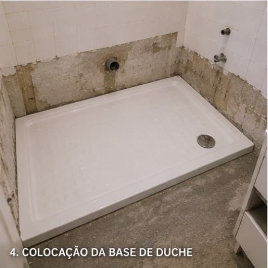 Colocação da base de duche